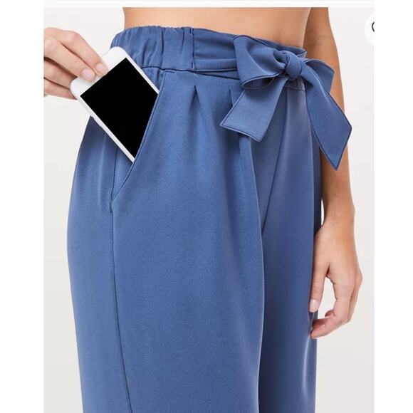 EUC Lululemon Noir Career Wide Leg tie Waist black pant sz: 12 - Picture 14 of 16